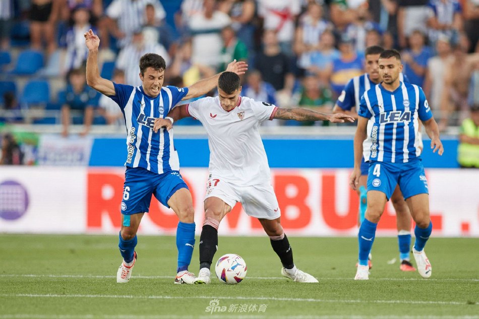 利物浦艰难 利物浦艰难