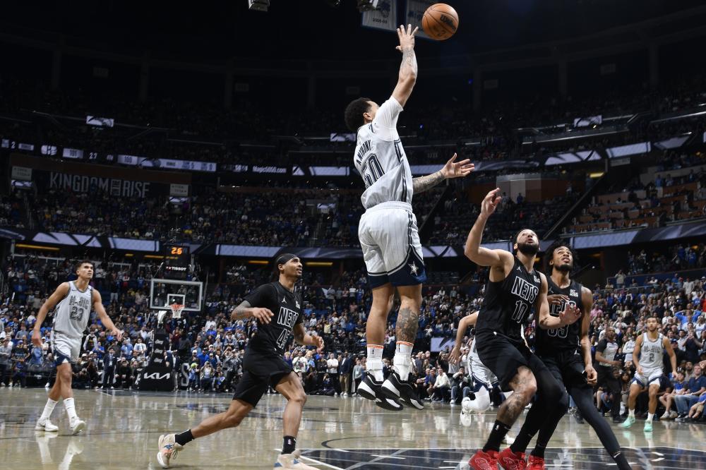 使更多的足 使更多的足